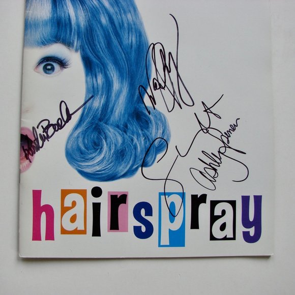 Hairspray Musical Souvenir Book Theatre Program Cast Signed RARE Collectible - Picture 2 of 8